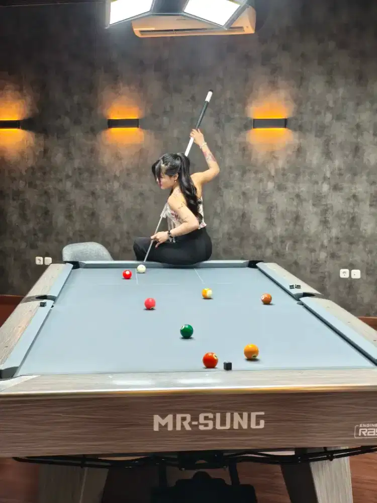 Kasir & Racker tempat Billiard