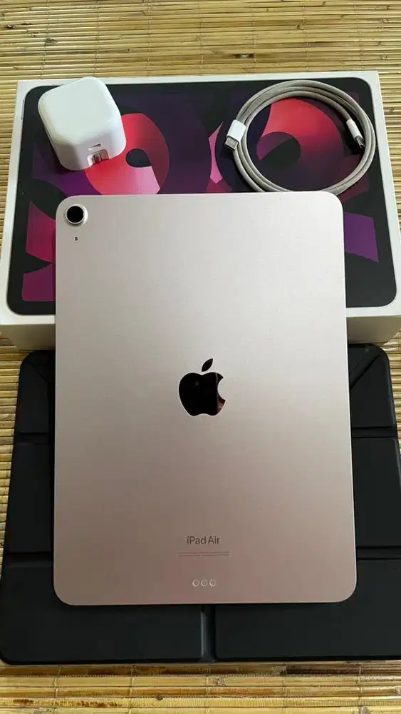 iPad Air 5 Pink