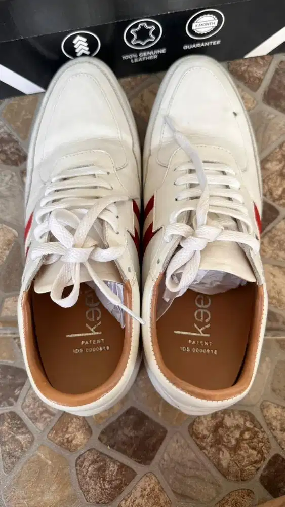 Sepatu Keeve Penambah Tinggi Badan Pria uk 41