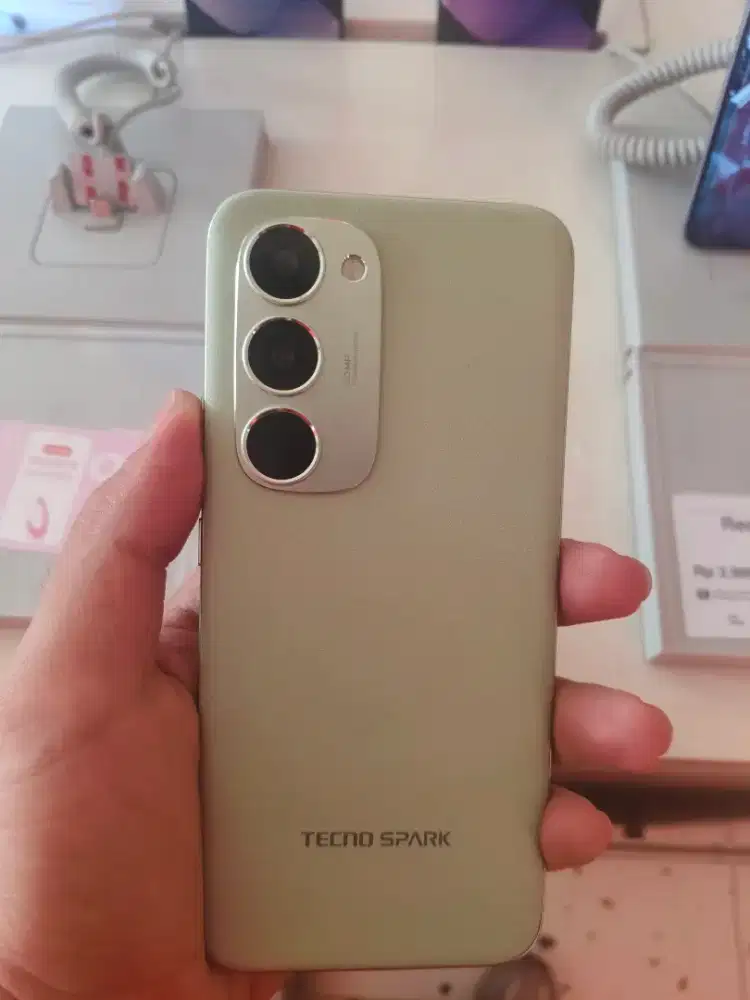 Promo Cicilan 0% New Tecno Spark 40 Pro+