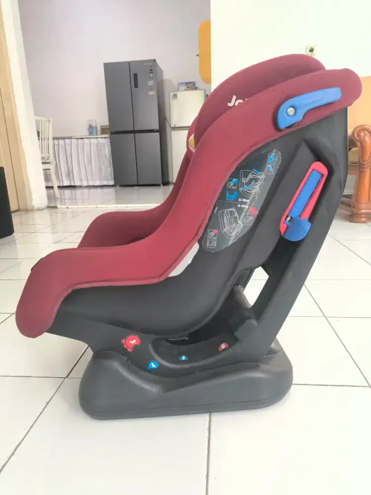Joie Steadi Car Seat Tempat Duduk Bayi