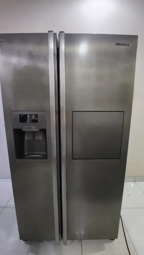 Samsung kulkas 2 pintu 580L