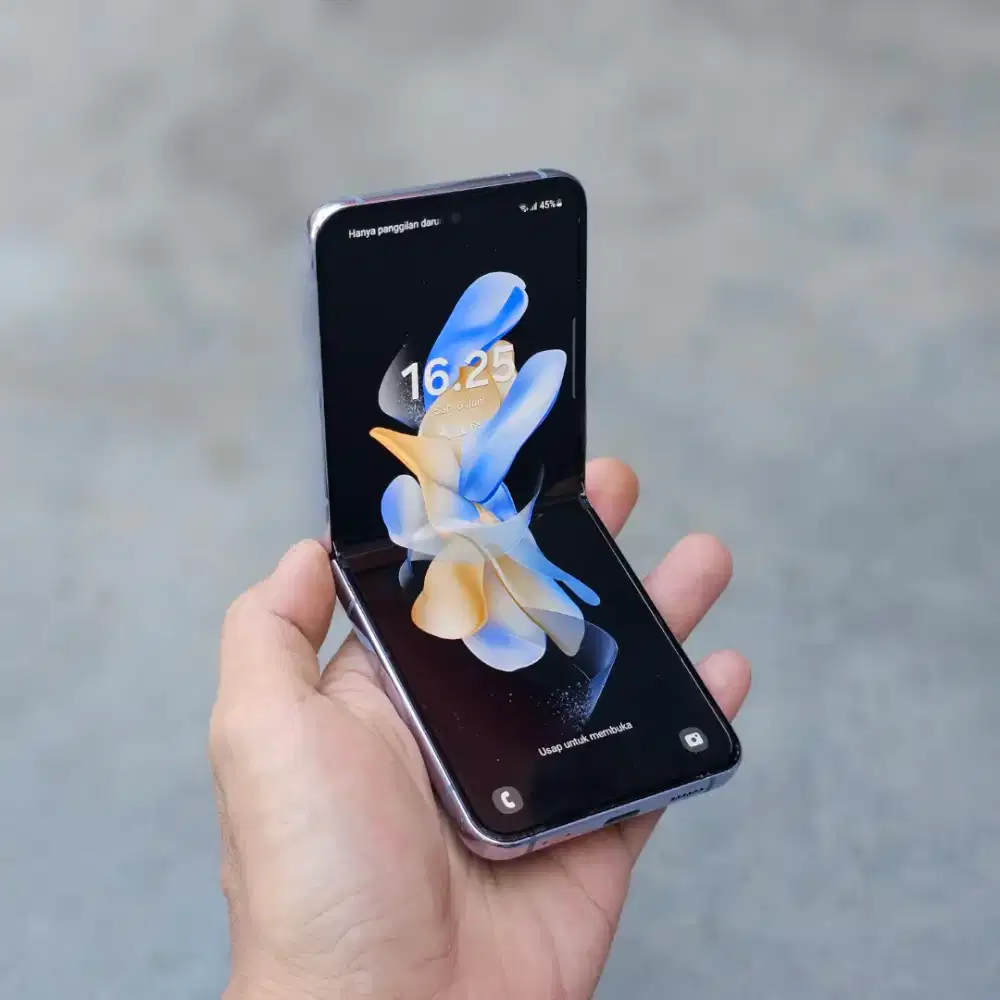 SAMSUNG GALAXY Z FLIP 4 SEIN 5G 8/128 GB MULUS MINUS TOMPEL NORMAL