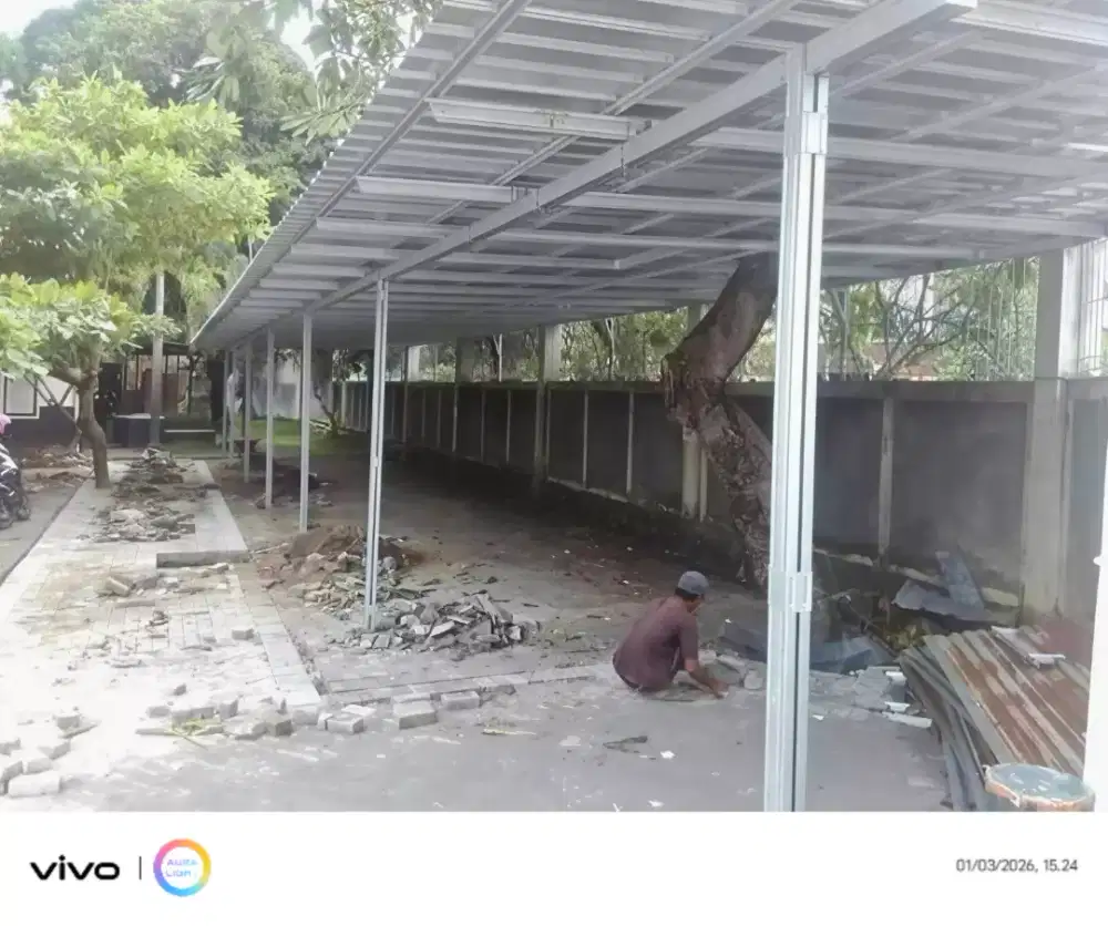 Tukang kanopi baja ringan