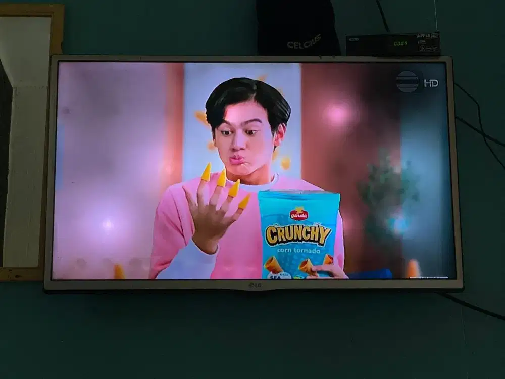 TV SECOND MERK LG