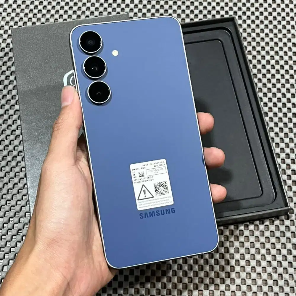 Samsung S25 Fe 8/256GB Navy Garansi Resmi Sein