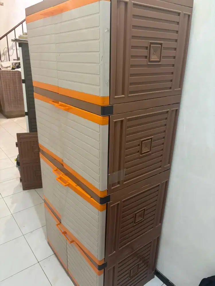Dijual lamari plastik