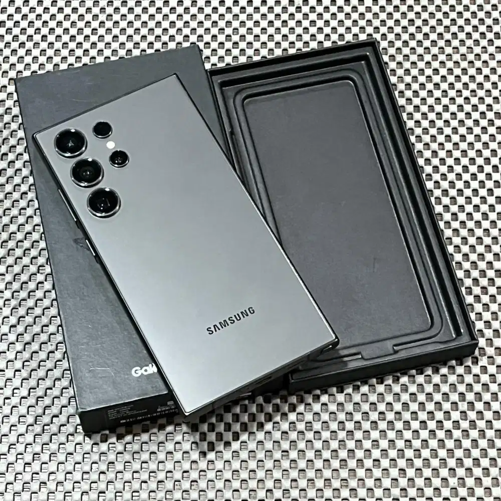 Samsung S24 Ultra 12/256GB Titanium Black Garansi Resmi Sein