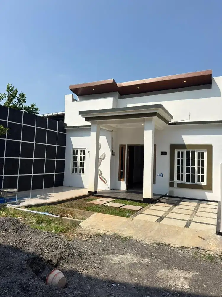 RUMAH BARU MEWAH SADENG DEKAT MANYARAN SEMARANG