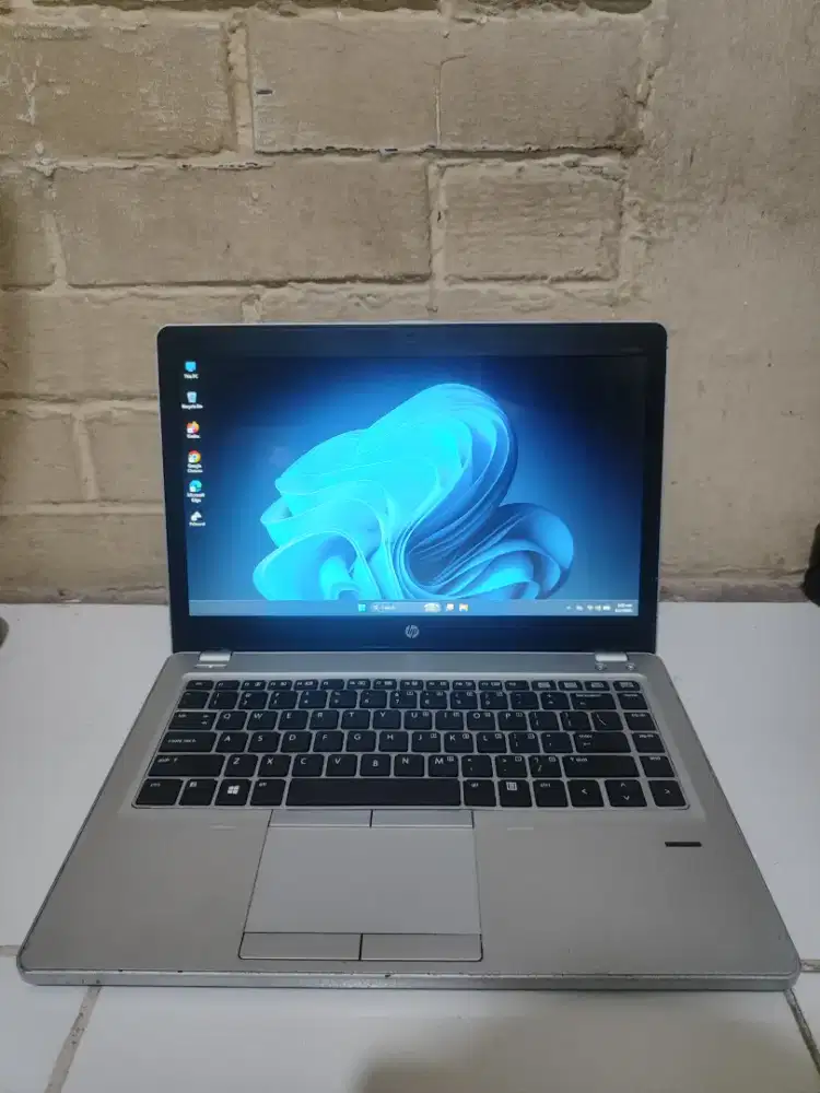 Laptop HP core I7 slim