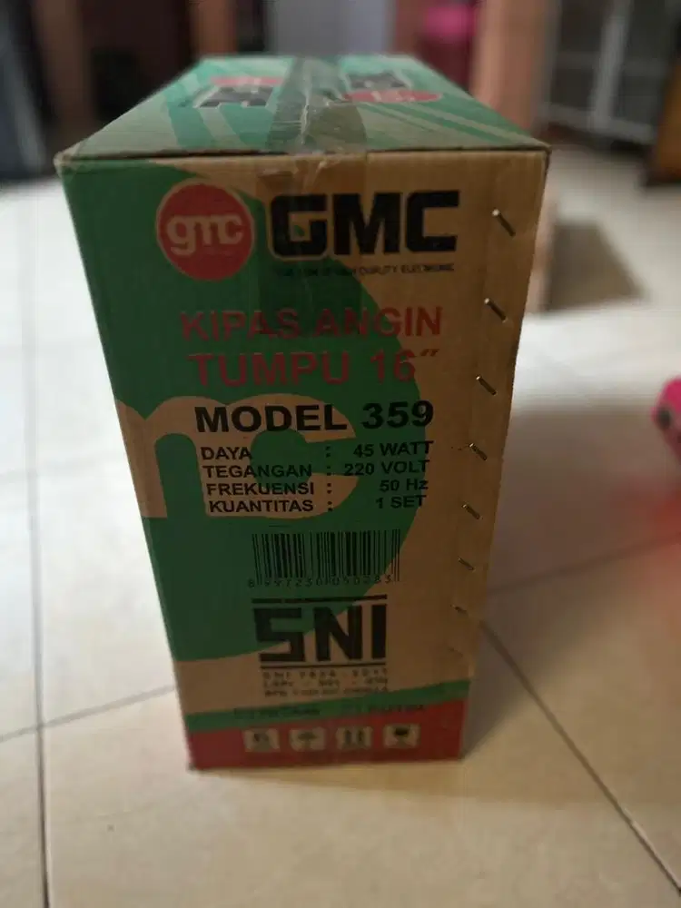 KIPAS ANGIN BERDIRI GMC 16 INCH