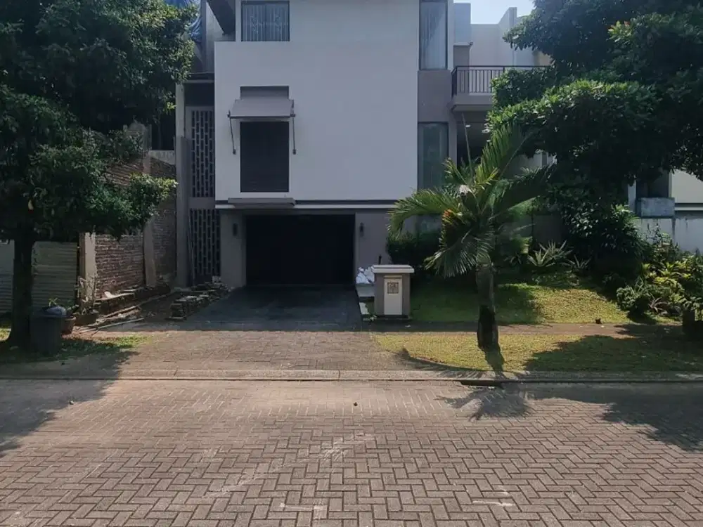 WTS RUMAH DE HELICONIA - DE PARK - BSD City