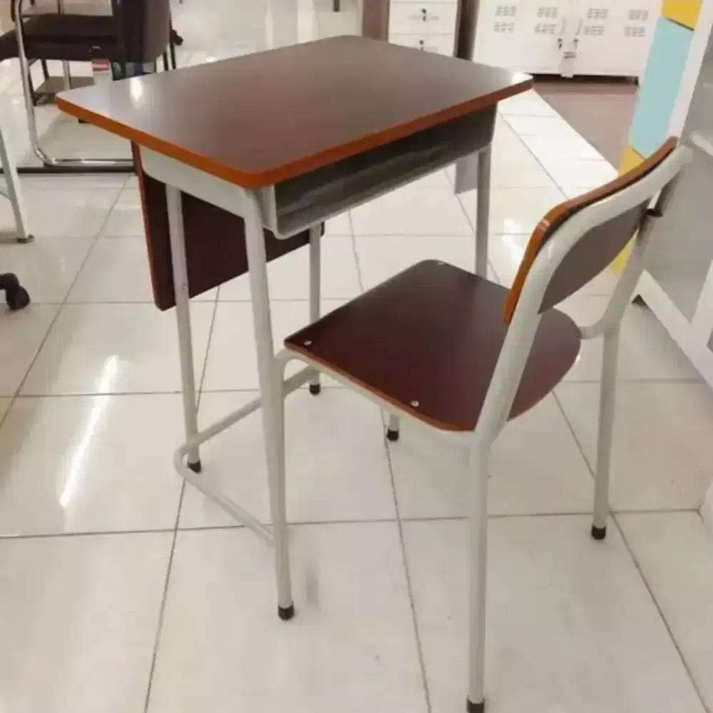 Meja sekolah set