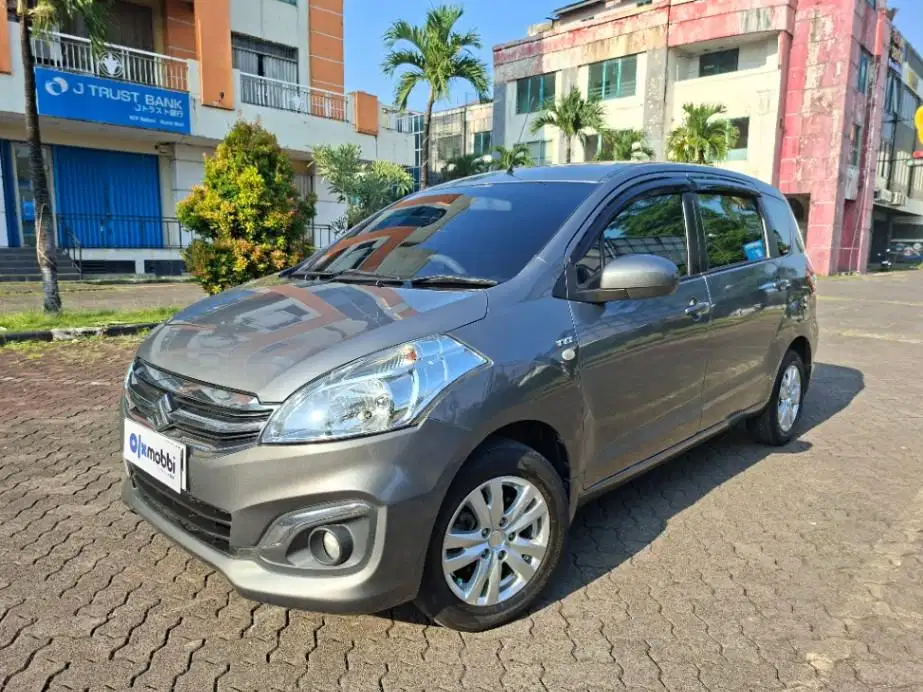 DP MURAH - Suzuki Ertiga 1.4 GL Bensin AT 2016 Abu