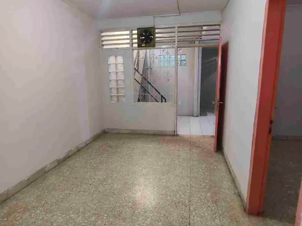 Rumah Siap Huni Di Tomang Akses Jalan 2 Mobil