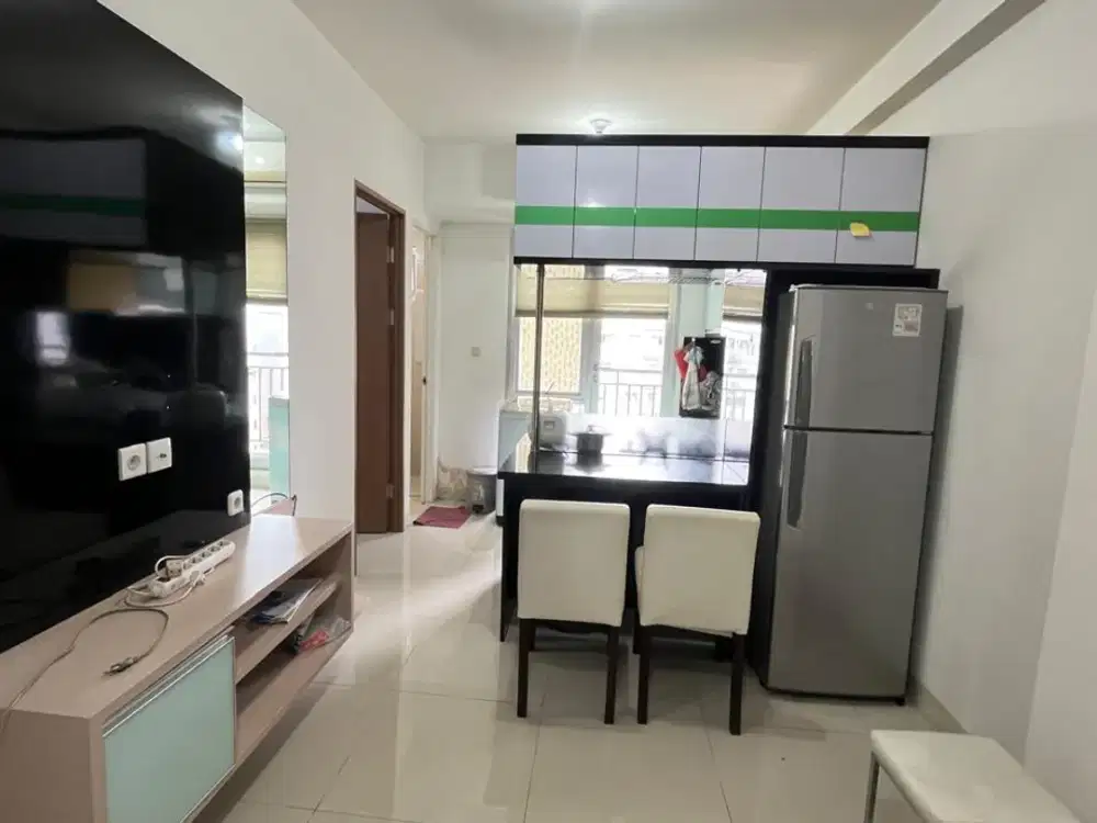 Hunian Modern di Pulo Gadung! 1BR Full Furnish View Kolam Renang Disewakan Apartemen Oak Tower B Pulo Gadung