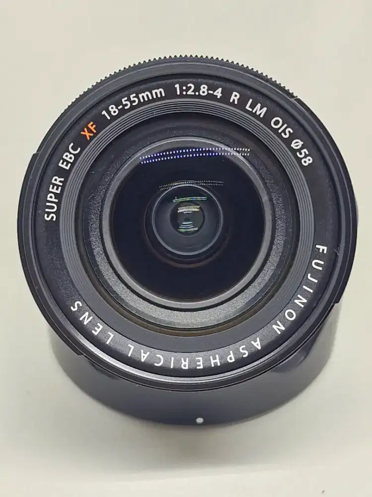 Lensa Fujifilm 18-55mm f/2.8-4 LM R OIS