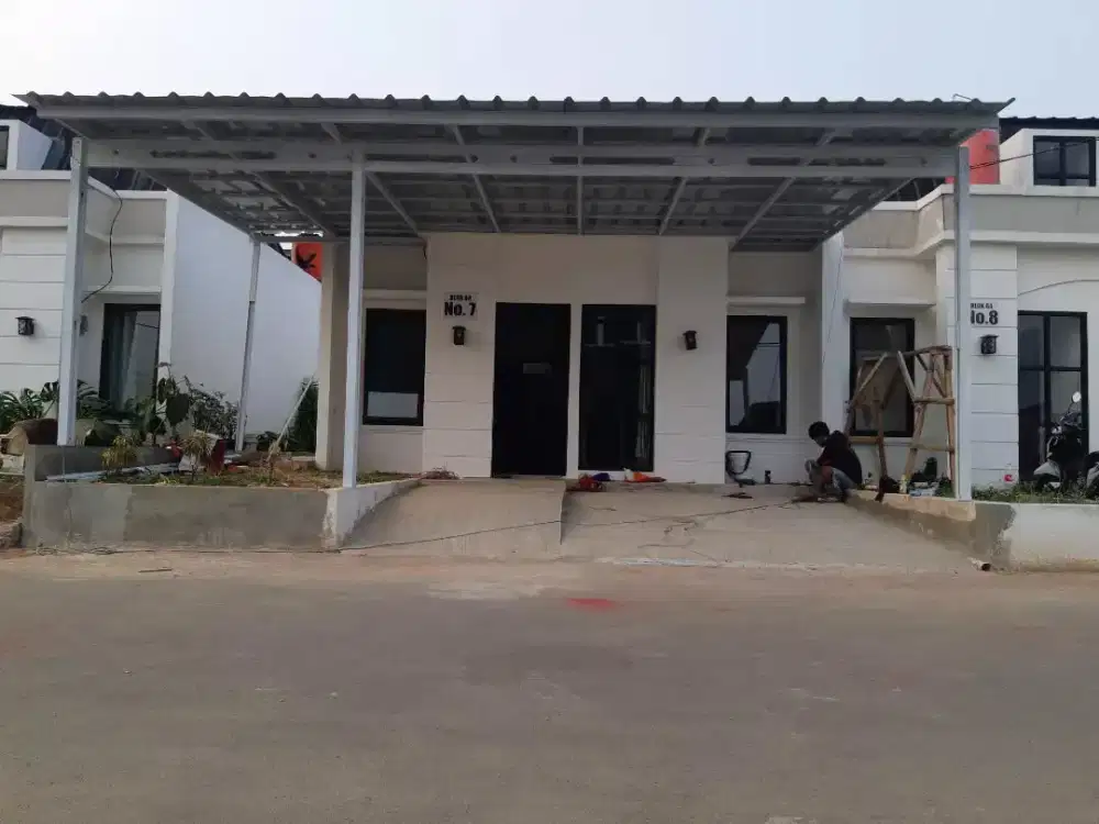 Kanopi baja ringan