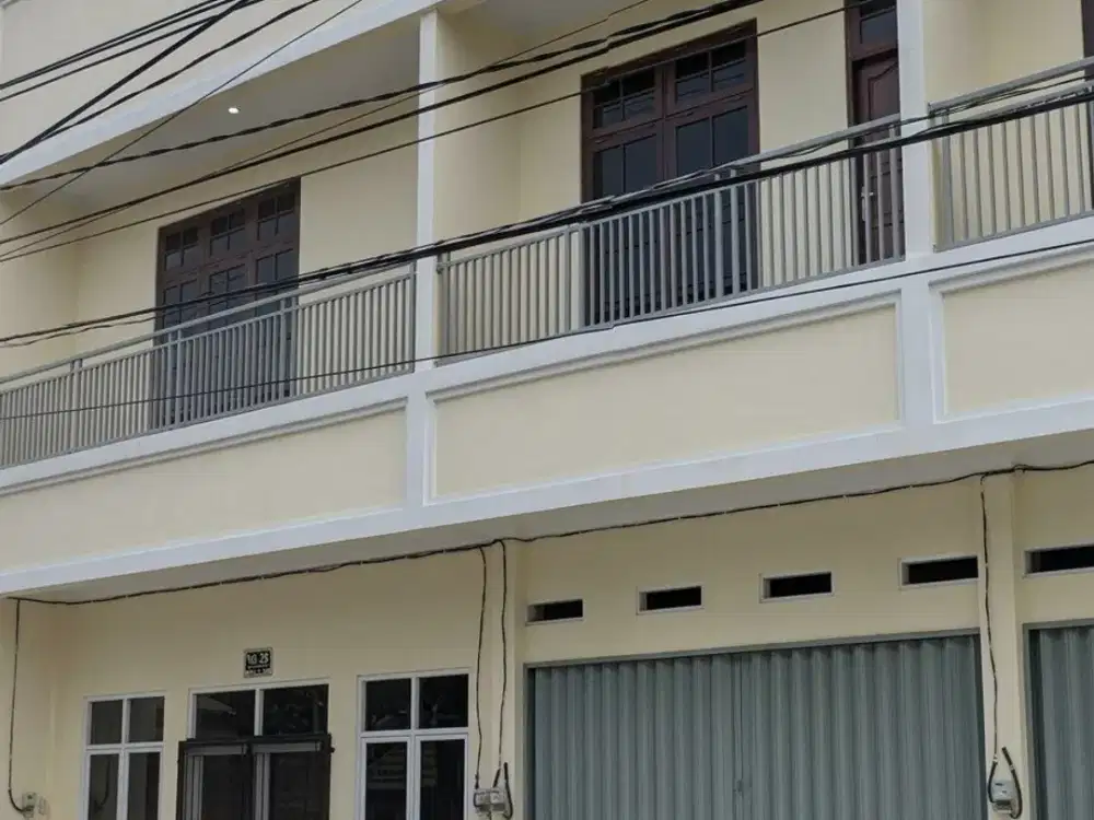 RUKO 3 GANDENG MURAH !!! Strategis di Rawalumbu Bekasi