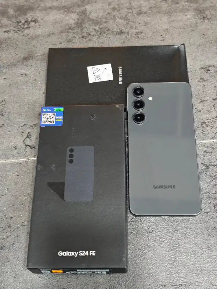 Samsung Galaxy S24 Fe graphite 8/256