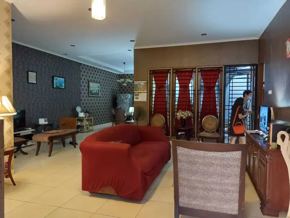 Di jual rumah mewah 2 lantai lebar 10x22 7 di cluster heliconia harapa