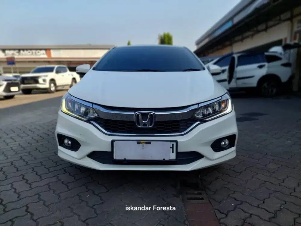 Honda City Rs Cvt'18/19 Tgn1 service record ban 4 baru siap pakai
