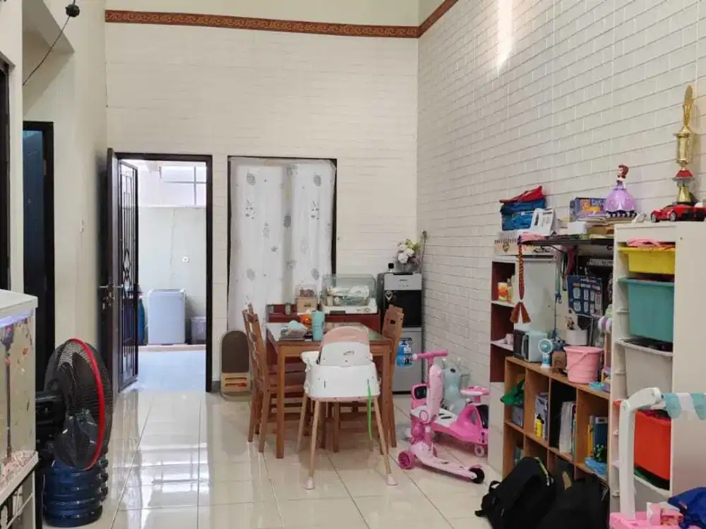 Di jual rumah bagus di green ara  harapan indah bekasi