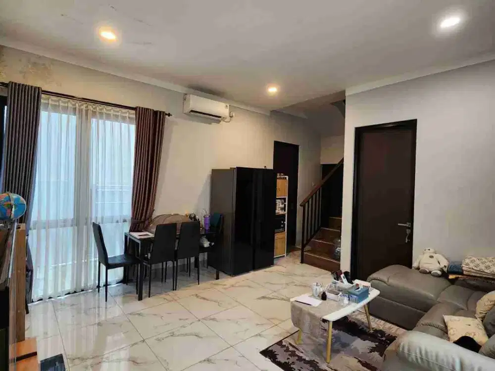 DIJUAL CEPAT RUMAH DI DALAM CLUSTER MEWAH TER-WORTH IT  BERGAYA SCANDINAVIAN DI BEKASI