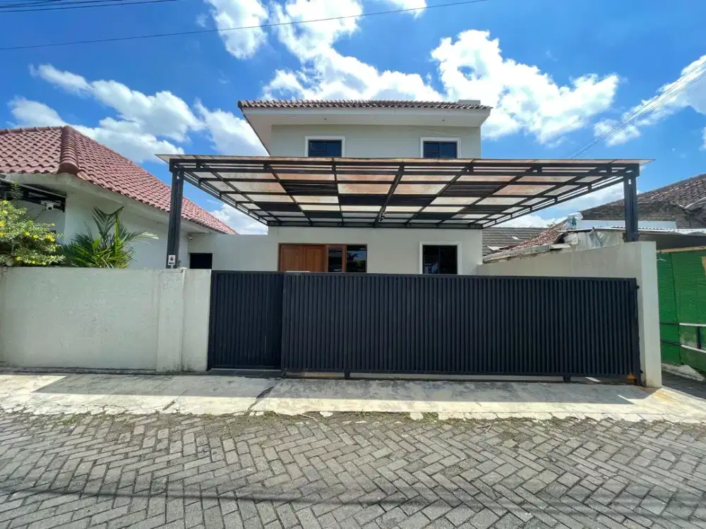 Dijual Rumah Mewah Luas 251m2 di Jalan Sumberan Sleman Bantul Dekat Tugu
