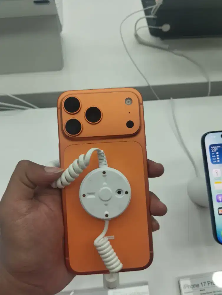 iPhone 17 pro max 256