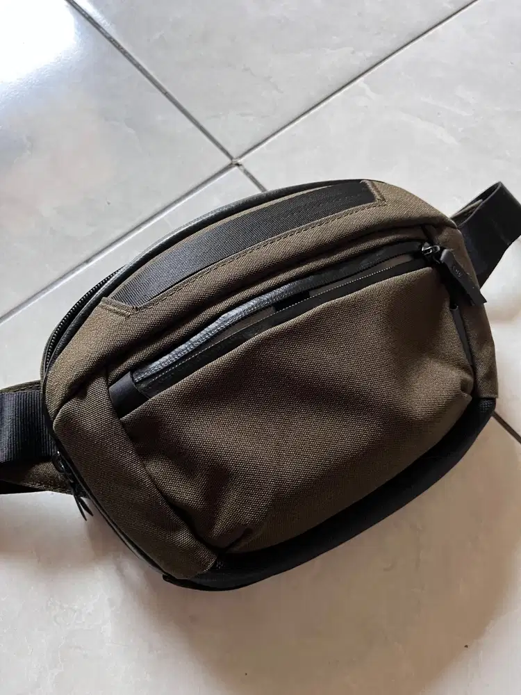 Alpaka Bravo Waist Pack Sling Bag 4L Fit iPad Mini Tas Pinggang