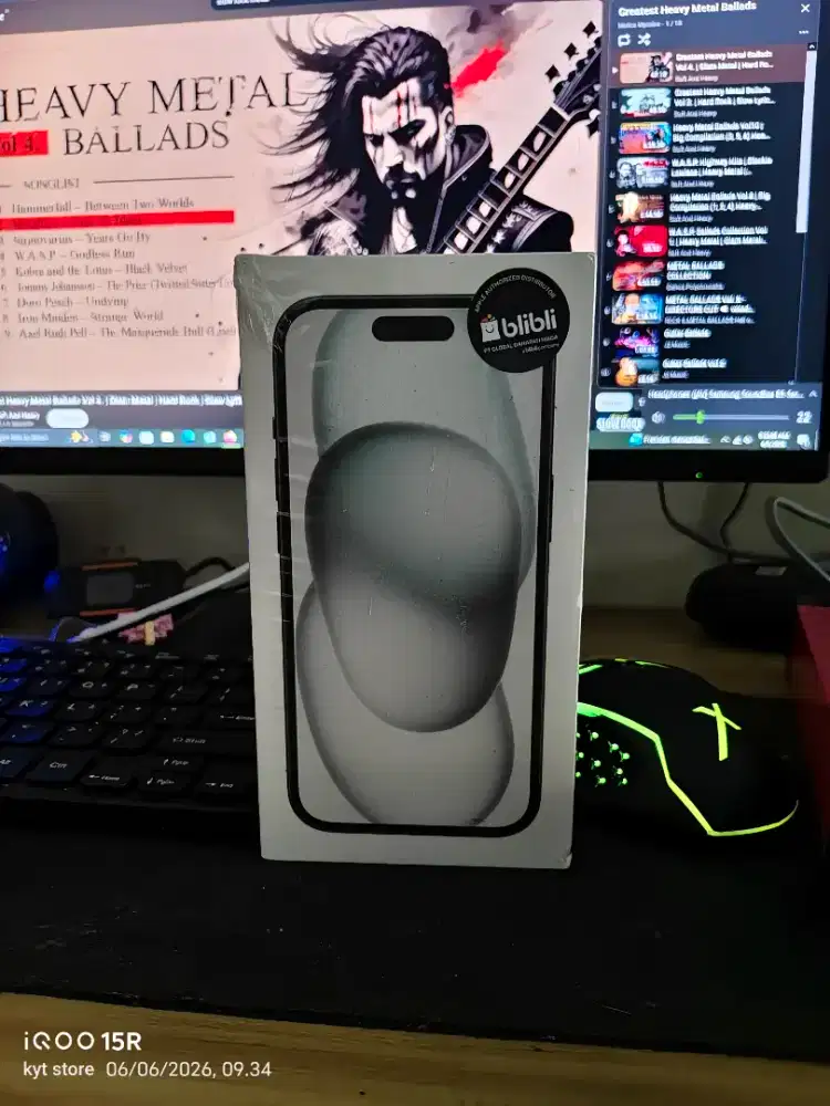 Iphone 15 128gb garansi resmi indonesia