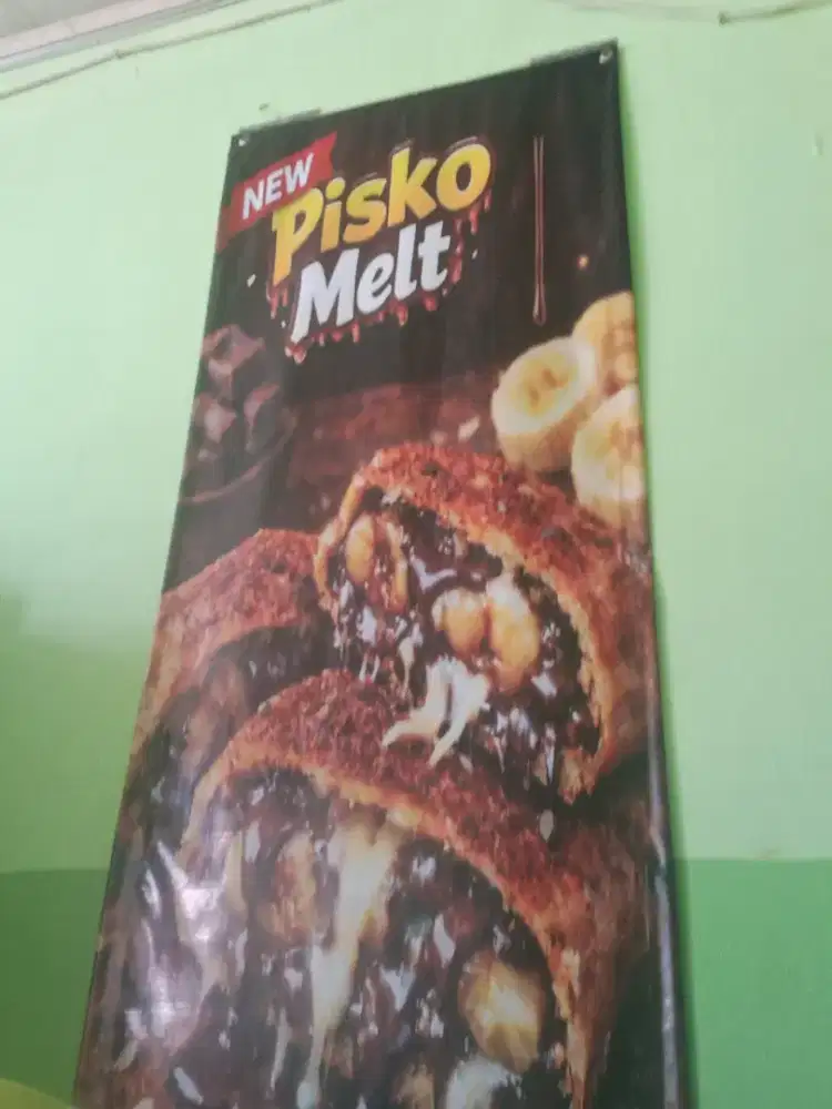 Koki martabak telur dan manis