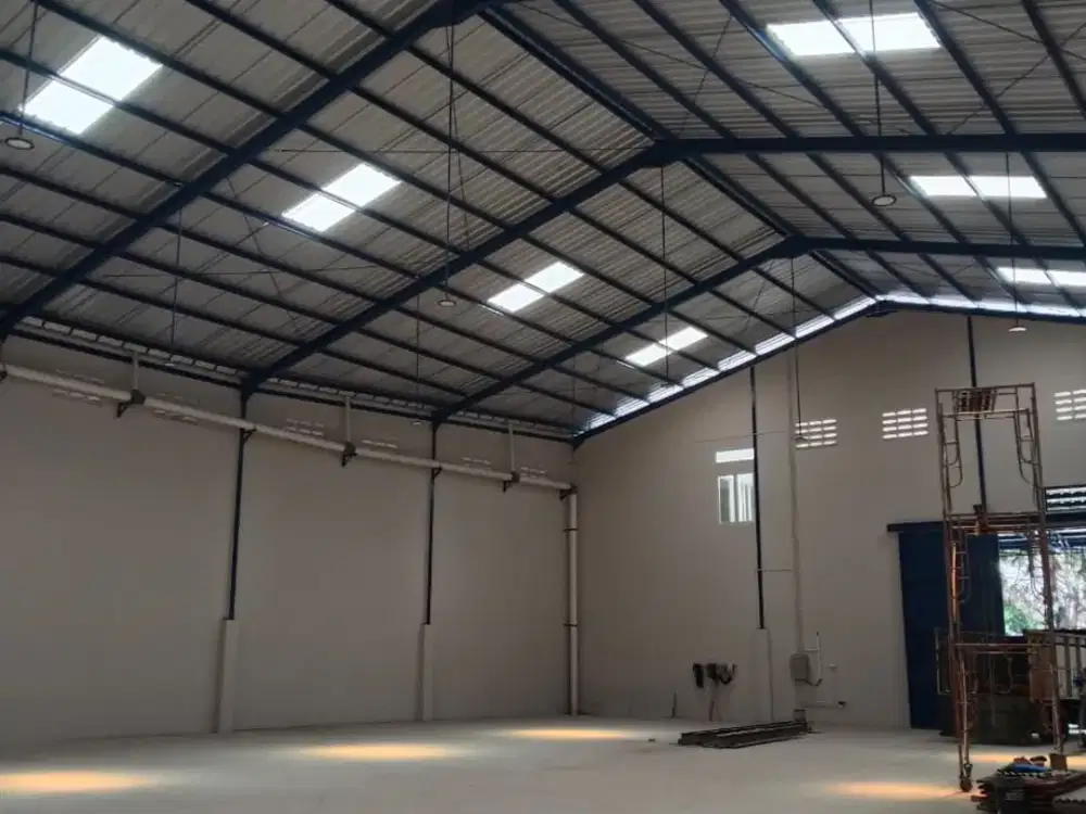 DISEWA Gudang di Kavling DPR  CIpondoh