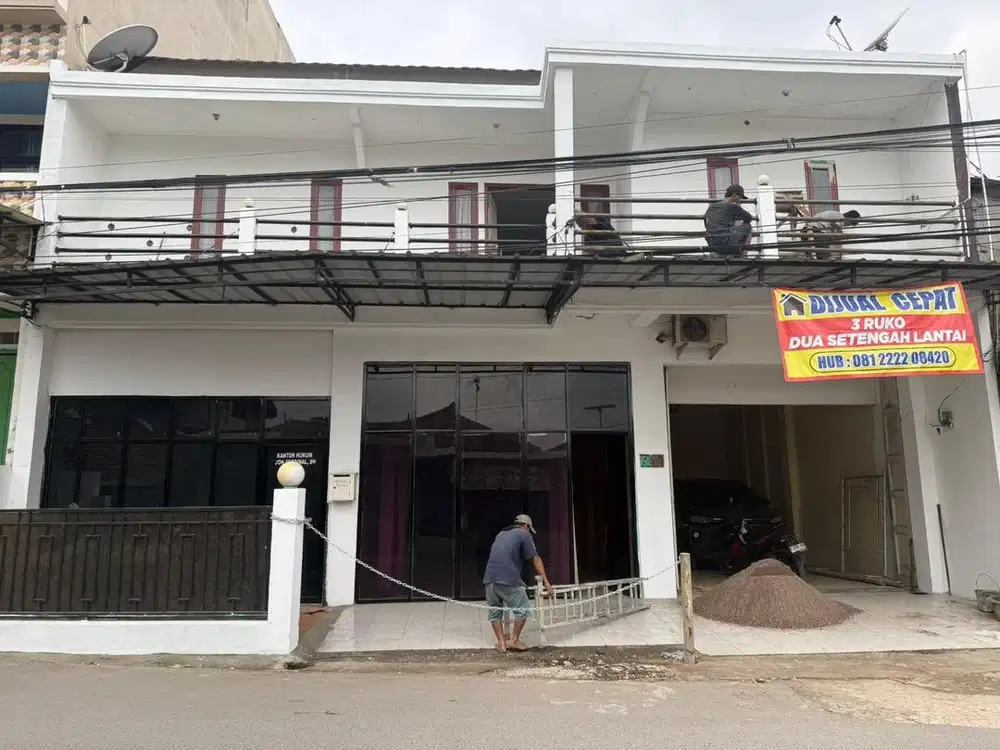 DIJUAL 3 RUKO STRATEGIS DEPAN JALAN JALUR CIGONDEWAH