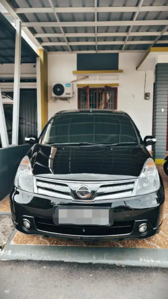 Nissan Grand Livina XV A/T