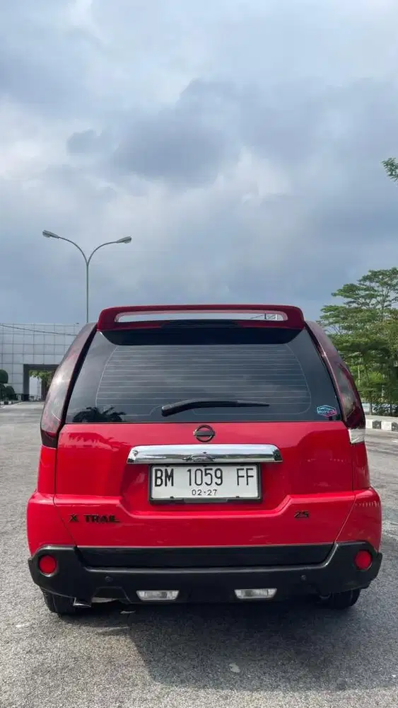 NISSAN URBAN SELECTION 2.500 2WD CVT ST A/T 2012