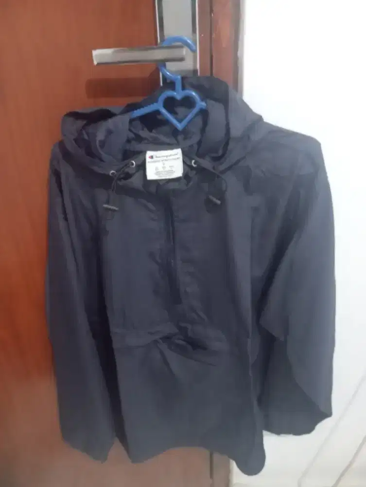 Kemeja pendek uniqlo dan jaket