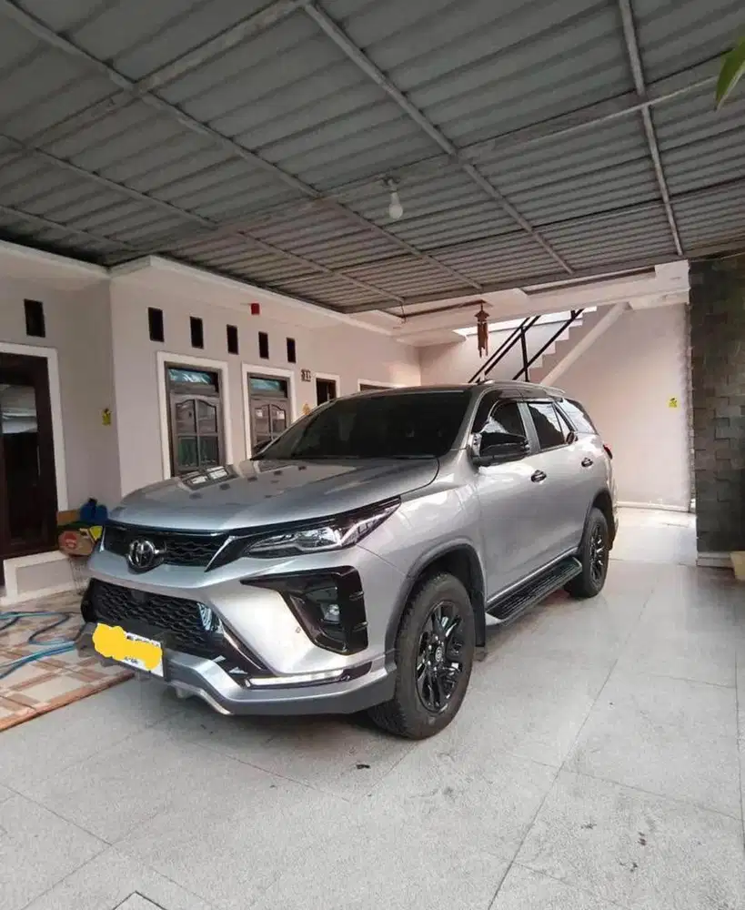 Toyota fortuner 2024 2.8 GR Legender mulus