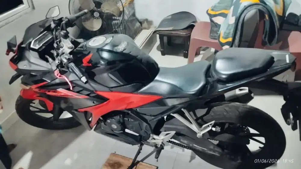 Jual HONDA CBR150R