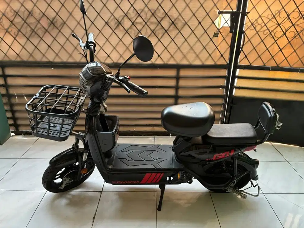 Dijual Sepeda Listrik Bekas merek Goodrich