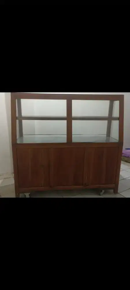Dijual Cepat Etalase Kuliner