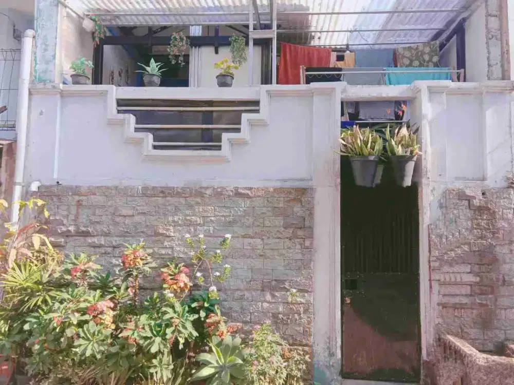 Rumah Adem Siap Huni di Pondok Padalarang Indah KBB