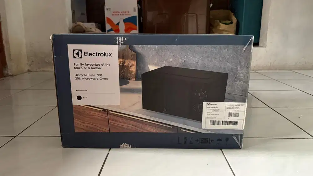 Microwave Electrolux 20L