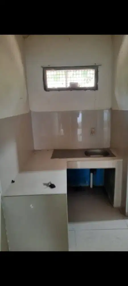 Di jual kotraan 3 pintu