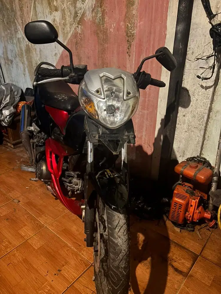 Kawasaki athlete Murah