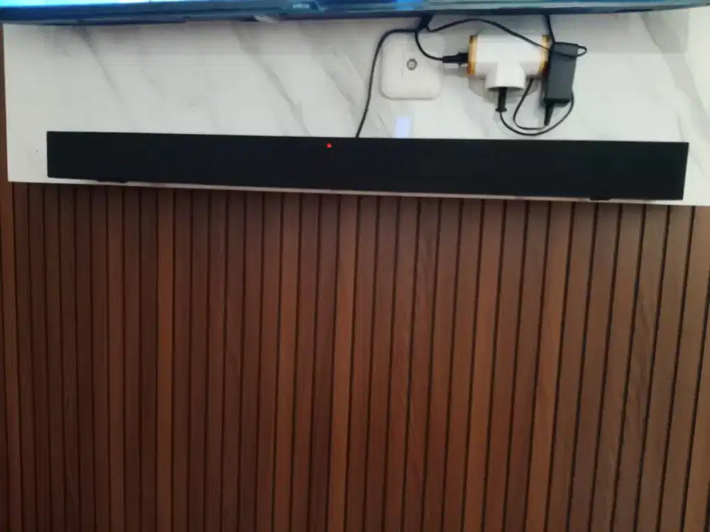Speaker Soundbar dan Subwoofer Eggel Stage Max