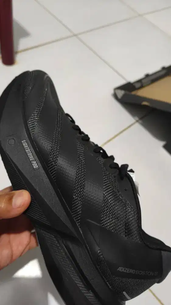 Sepatu Adidas Adizero Boston 13 Black