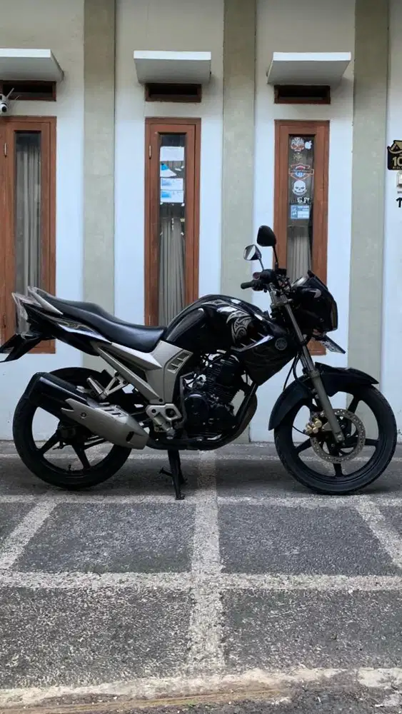 LOW !! YAMAHA SCORPIO Z