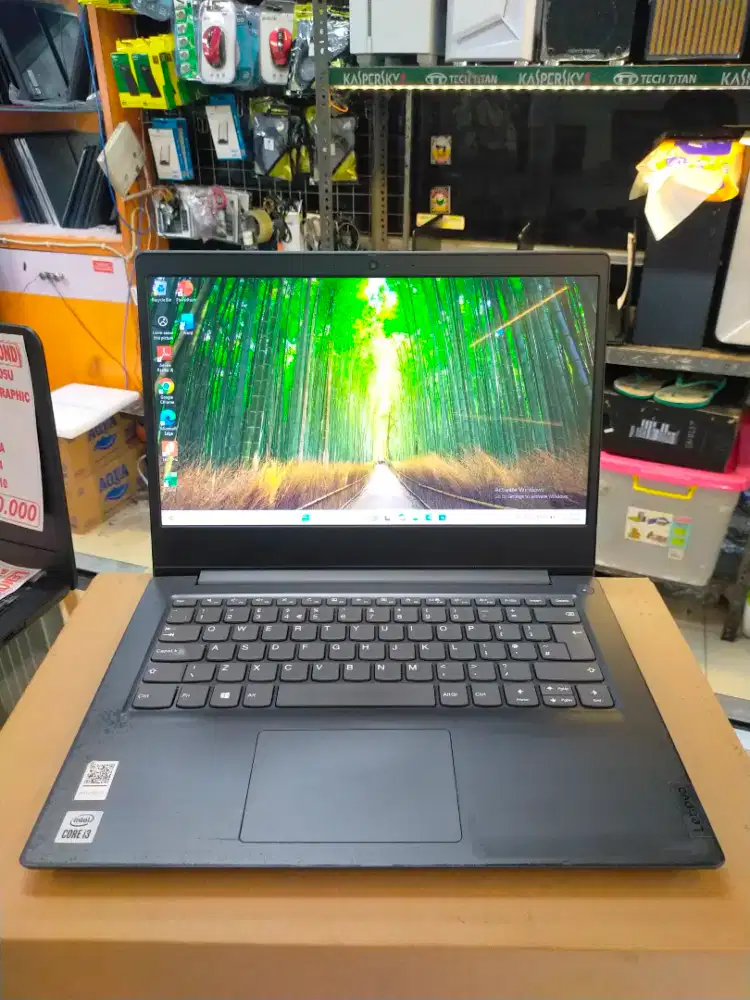 di jual laptop Lenovo Ideapad V14